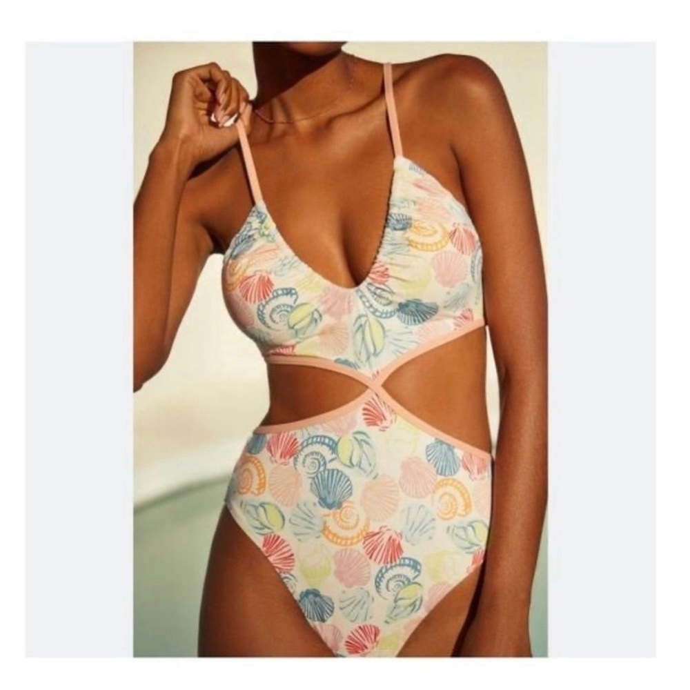 Anthropologie Women's Shell Cutout One-Piece Swimsuit - NWT